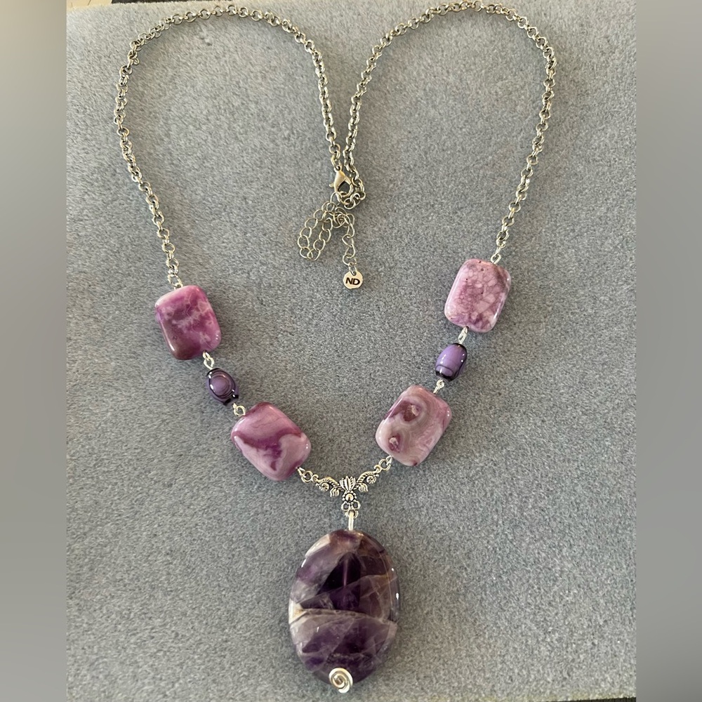 Natural Amethyst Gemstone Pendant Necklace with Purple Oval & Rectangle Beads - Picture 2 of 3
